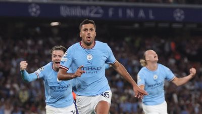 رسميًا.. رودري أفضل لاعب في دوري أبطال أوروبا