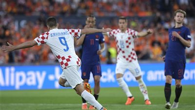 تعادل مُثير بين هولندا وكرواتيا بنصف نهائي دوري الأمم.. إلى الأشواط الإضافية