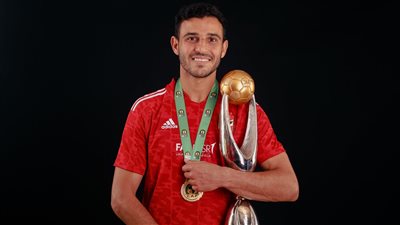 بعد اقتراب رحيله.. ماذا قدم حمدي فتحي مع الأهلي المصري؟