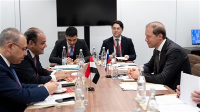 وزير الصناعة: تعاون مصري روسي في المجالات التجارية والاقتصادية بين البلدين