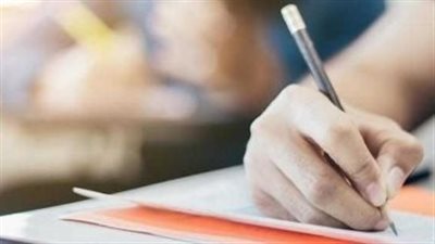 اَللَّهُـمَّ إِنِّي أَعُـوذُ بِكَ أَنْ أَضِـلَّ أَوْ أُضَـلَّ.. دعاء قبل دخول الامتحان 