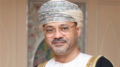  وزير الخارجية الجزائري يتلقى اتصالًا هاتفيًا من نظيره العماني