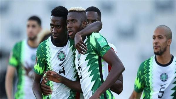 نيجيريا تنعش آمالها في التأهل إلى كأس العالم بفوز مهم على رواندا