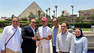 تفاصيل زيارة بيب جوارديولا المدير الفني لفريق بنادي مانشستر سيتيManchester City إلى القاهرة