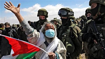 صحف فلسطين تبرز مستجدات الانتهاكات الإسرائيلية