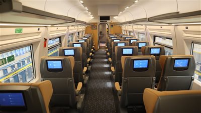 عاجل.. مصرع شاب دهسًا أسفل عجلات قطار في مصر