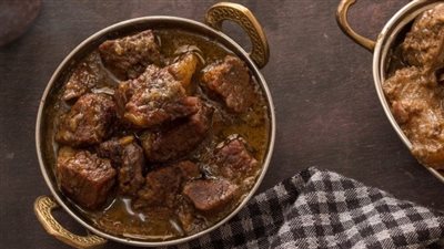 وصفات أطباق عيد الاضحى.. لحم بالبصل وطاجن البطاطس الشهي