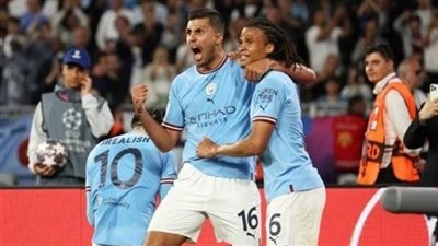 توقيت نهائي كأس السوبر الأوروبي 2023 بين مانشستر سيتي وإشبيلية.. والناقل الحصري