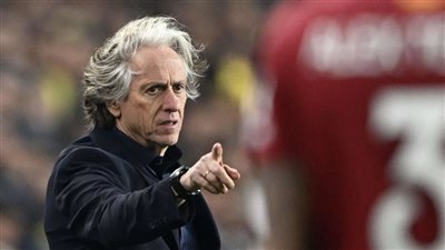 بـ7 ملايين يورو سنويًا.. النصر يُغري جيسوس لتدريب الفريق