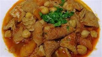 طريقة عمل الكرشة بالصلصة.. وجبة شعبية من مطبخك