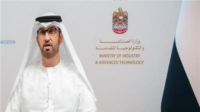  وزير الصناعة الاماراتي: من الضروري تخصيص سيولة على نطاق واسع لحلول الطاقة النظيفة
