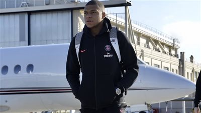 مبابي يحسم موقفه من 