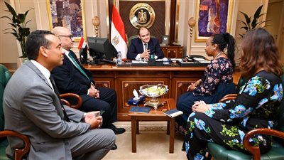 مصر.. وزير التجارة والصناعة يلتقي وفد منظمة الأمم المتحدة للتنمية الصناعية 