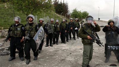 فلسطين.. إصابة عدد من الفلسطينيين في اعتداءات للمستوطنين على مدينة الخليل