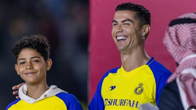 تداولها رواد السوشيال ميديا.. صورة لنجل كريستيانو رونالدو Cristiano ronaldo بالزي السعودي تثير تفاعلًا كبيرًا 