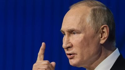 بوتين: الهجوم على جسر القرم عمل إرهابي