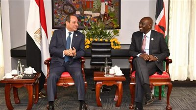الرئيس السيسي يلتقي نظيره الكيني على هامش قمة منتصف العام للاتحاد الأفريقي