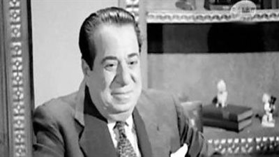 في ذكرى وفاته.. الأدوار المميزة التى قدمها الفنان الراحل حسين رياض عبر مشواره الفني