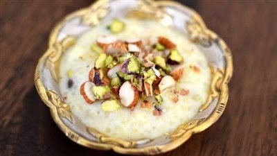 طريقة عمل العاشوراء في المنزل.. 3 وصفات باللبن والكريم شانتيه ومنكهات رائعة 