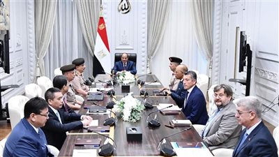 الرئيس السيسي يستقبل رئيسَي شركتي 