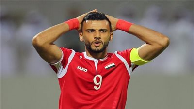 بعد الحديث عن انتقاله بشكل نهائي إلى فريق العربي القطري... ماذا قدم عمر السومة مع نادي الأهلي السعودي؟