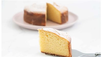 طريقة عمل الكيكة العادية بثلاث بيضات.. حضريها في اليوم العالمي للكيك