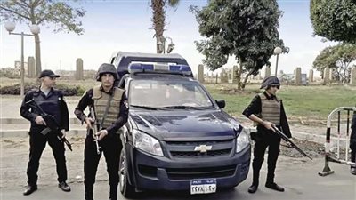 السعودية.. القبض على 5 أشخاص لترويجهم المخدرات