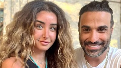  أحمد فهمي يتحدث عن زوجته الفنانة هنا الزاهد وروى وكواليس من فيلمهما الجديد 