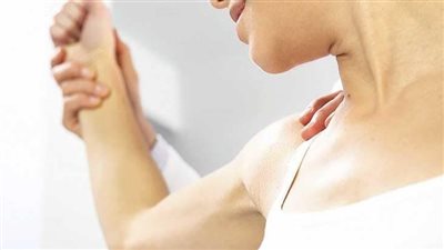 ماذا تعرف عن متلازمة الشخص المُتَيَبِّس؟ 