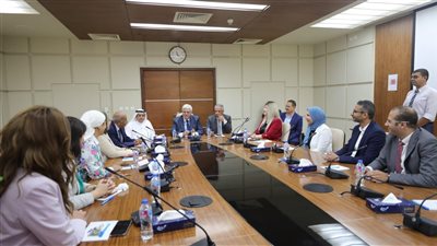 وزير التعليم العالي يزور الجامعة العربية المفتوحة بمصر ويشيد باستعداداتها للعام الدراسي الجديد