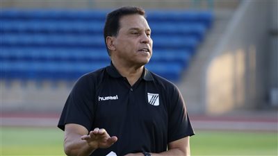 بعد 4 أشهر فقط.. الصفاقسي التونسي يُعلن رحيل المدرب المصري حسام البدري