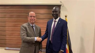 سفير جمهوريه مصر العربية يلتقي وزير الموارد المائية والري في جنوب السودان