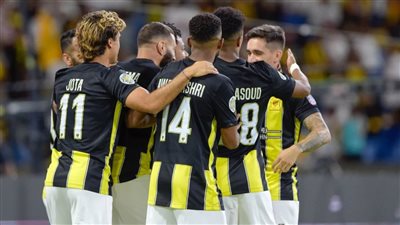 بالعلامة الكاملة.. الاتحاد يضرب موعدًا مع الهلال في كلاسيكو سعودي بنكهة عربية