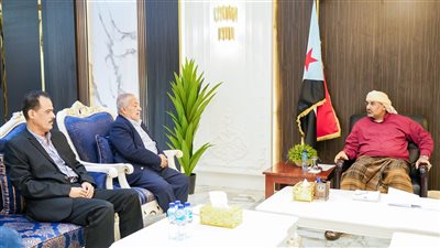 الزُبيدي يطّلع على نشاط نقابة الصحفيين والإعلاميين الجنوبيين