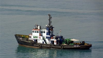 مصر.. العثور على جثمان العامل المفقود من طاقم القاطرة الغارقة 