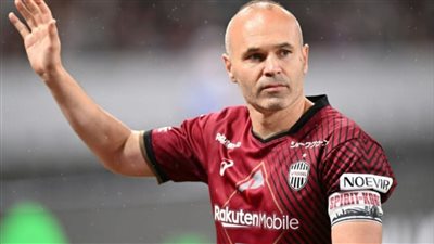 بعدما اقترن اسمه بأحد الأندية الإماراتية.. من هو النجم الإسباني الشهير أندريس أنيستا؟