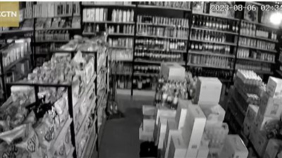 انهيار عشرات المباني.. فيديوهات دقيقة توثق لحظة زلزال الصين المُرعب اليوم 