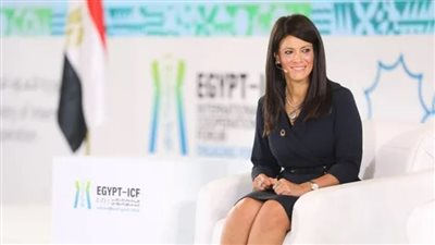 وزيرة التعاون الدولي تصل روما للمشاركة فى القمة الإيطالية- الأفريقية