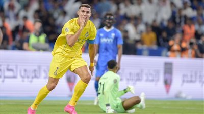 النصر يتوج بالبطولة العربية لأول مرة في تاريخه.. رونالدو يصنع الحدث