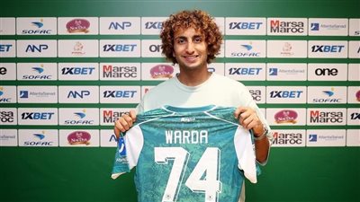 ليست المرة الأولى.. عمرو وردة يُخلد شهداء الأهلي مع الرجاء المغربي (صور)