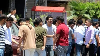  الكليات والمعاهد التي تقبل الطلاب الحاصلين على الثانوية العامة بمجموع 50 %.. ورابط الاستعلام