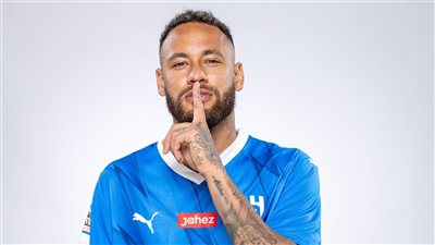 شاهد.. إقبال تاريخي على قميص نيمار في متجر الهلال (فيديو)