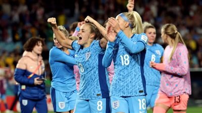 كأس العالم للسيدات على موعد مع بطل جديد.. إنجلترا إلى النهائي بإقصاء أستراليا (فيديو)