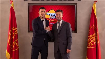 النادي الفرنسي يواصل بيع لاعبيه.. روما يُعلن ضم ثنائي باريس سان جيرمان