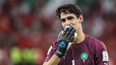 تمت بنجاح.. كشف موعد وصول ياسين بونو إلى الهلال السعودي