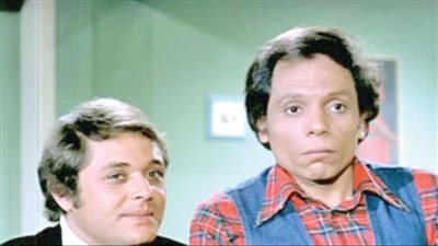 محمود سعد يسرد واقعة تجمع عادل إمام ومحمود عبدالعزيز.. ما القصة؟