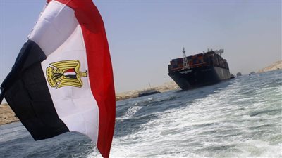 برلماني مصري: نجاح أول عملية لتموين السفن بالوقود الأخضر يرسخ مكانة قناة السويس