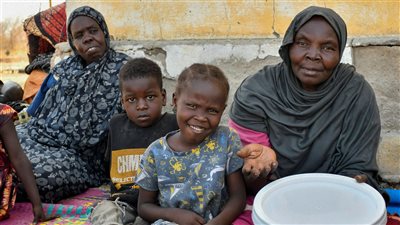 السودان.. وفاة 500 طفل جوعا منذ إبريل الماضي