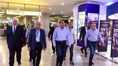 خلال رحلته للمشاركة في بريكس.. مدبولي يتفقد عددا من مشروعات التطوير بمطار القاهرة الدولي