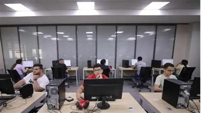 البداية من اليوم.. خطوات تقليل الاغتراب.. وشروط التحويل بين الكليات الجامعية (رابط رسمي)